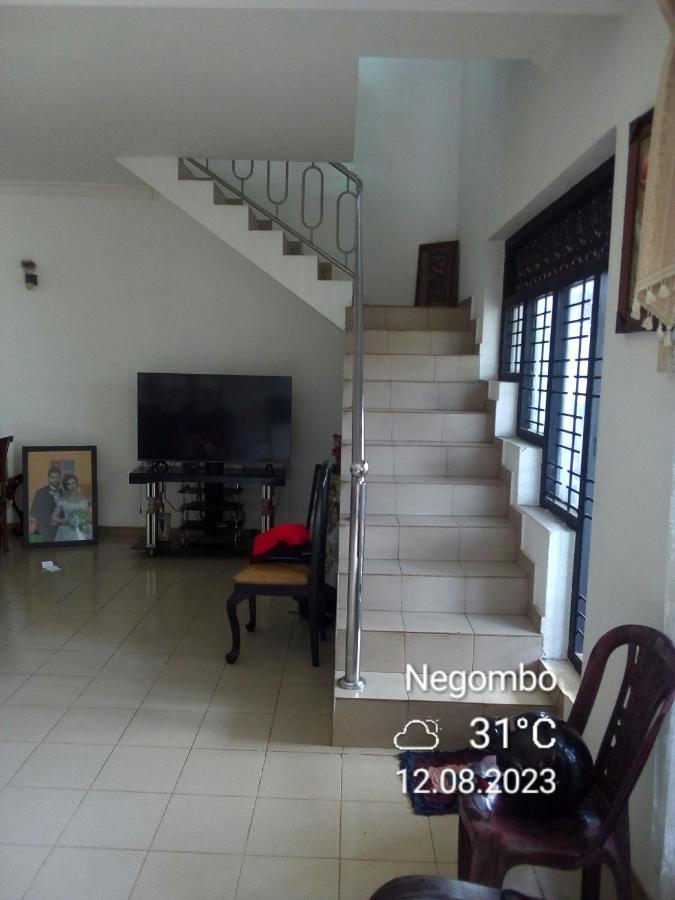 Randi Homestay Negombo Ngoại thất bức ảnh